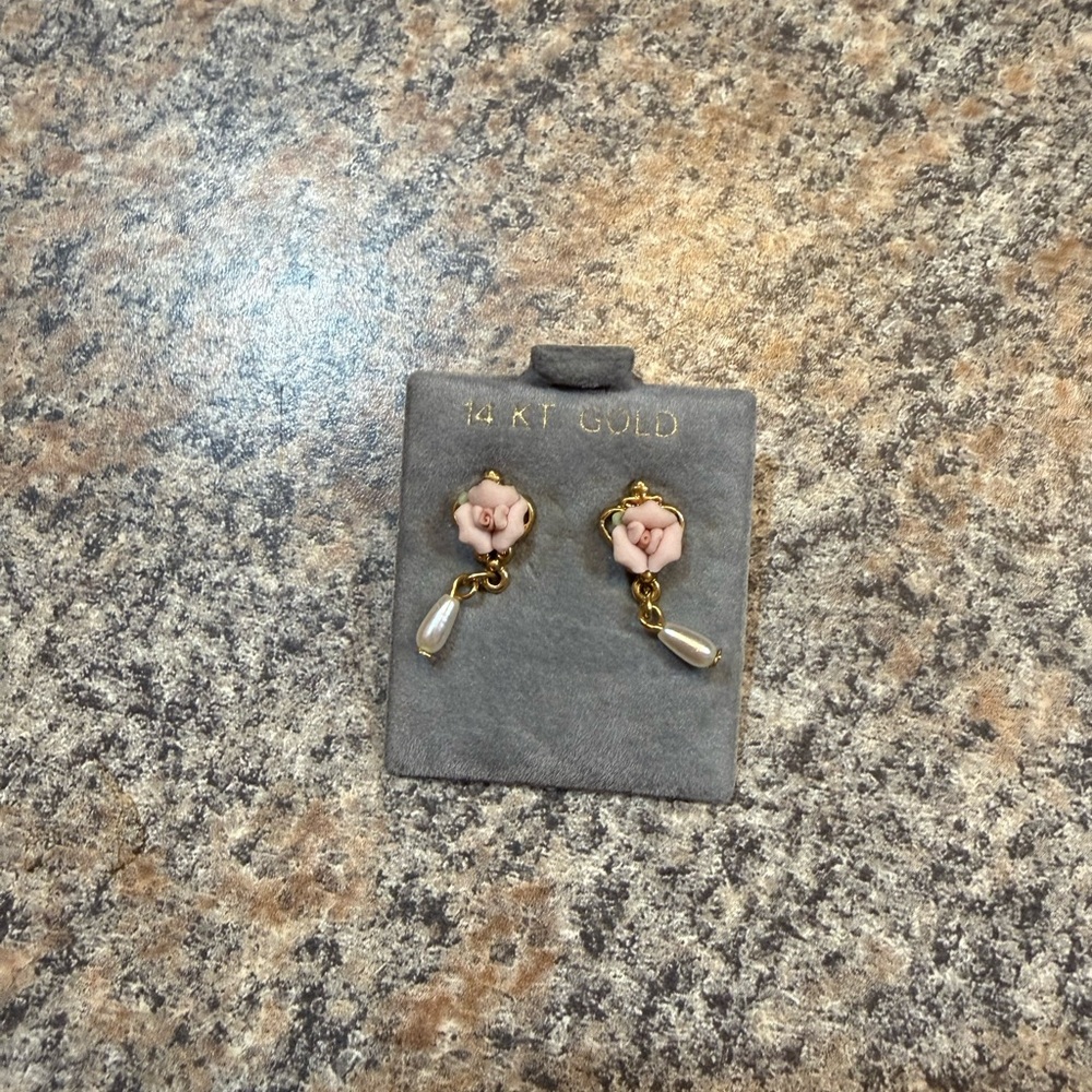 JCPenney Pink Rose and Gold Drop Earrings